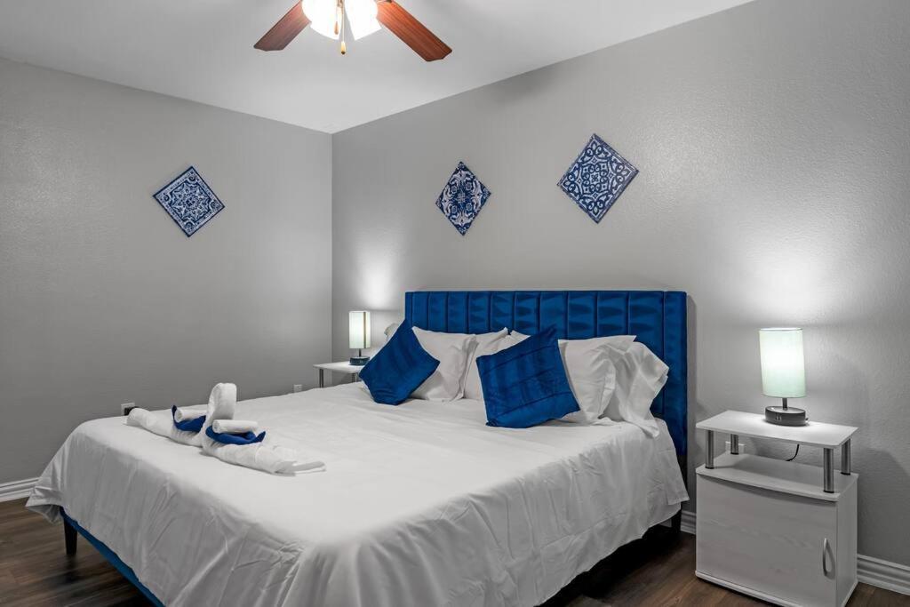 Family Friendly 2Bdrm-Walk To At&T/Cowboys Stadium Arlington Kültér fotó
