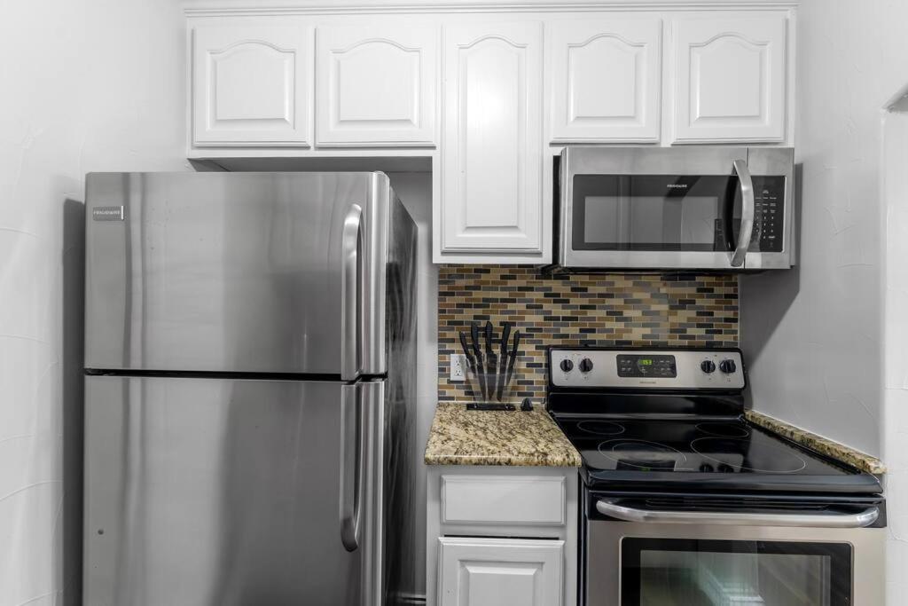 Family Friendly 2Bdrm-Walk To At&T/Cowboys Stadium Arlington Kültér fotó