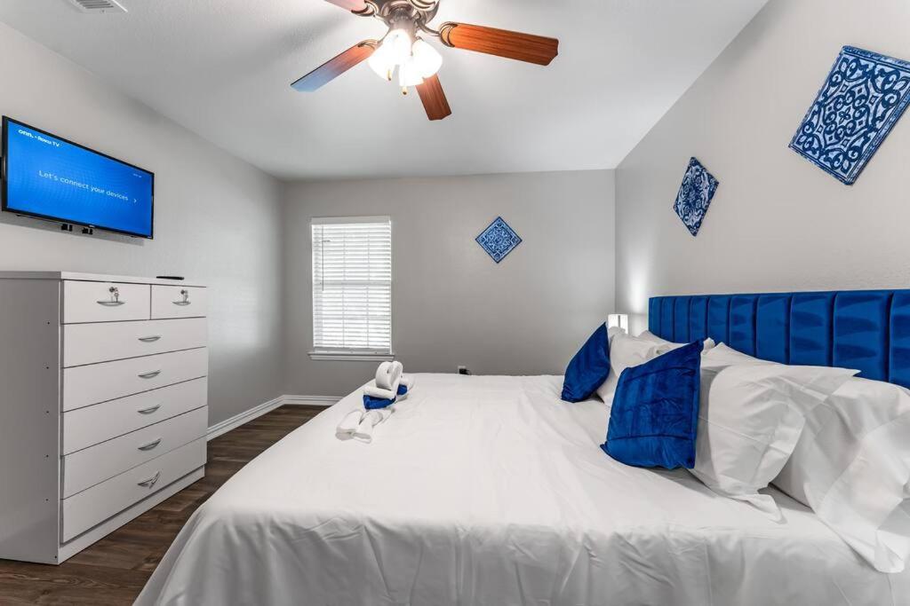 Family Friendly 2Bdrm-Walk To At&T/Cowboys Stadium Arlington Kültér fotó