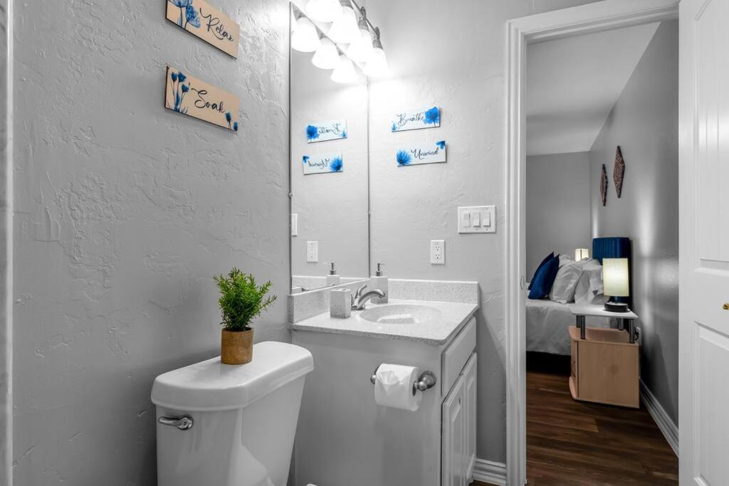 Family Friendly 2Bdrm-Walk To At&T/Cowboys Stadium Arlington Kültér fotó